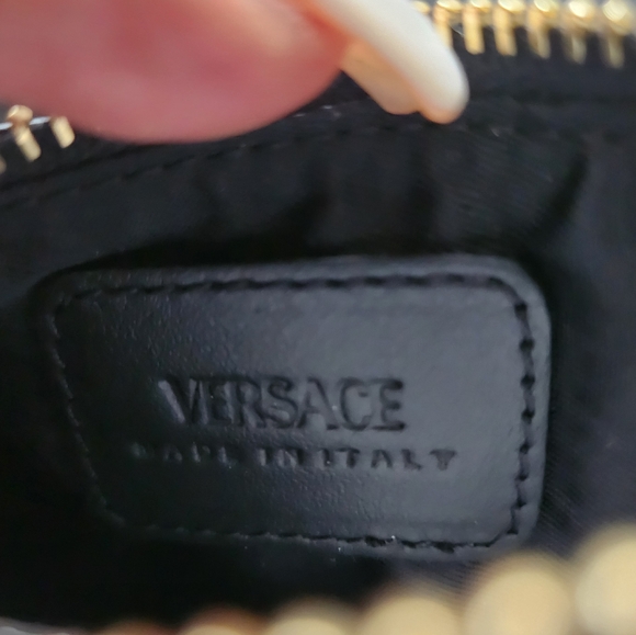 Versace leather cardholder with straps - Picture 8 of 10